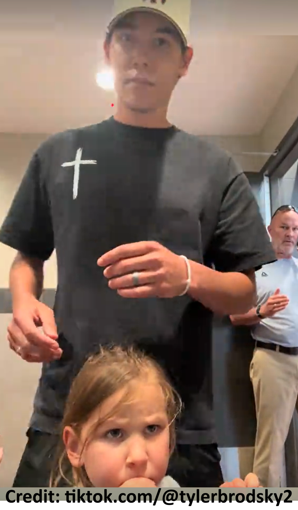 A Man in Mississippi Lost His Job After Calling the Police Because a Father Accompanied His Two Daughters to the Women’s Restroom.